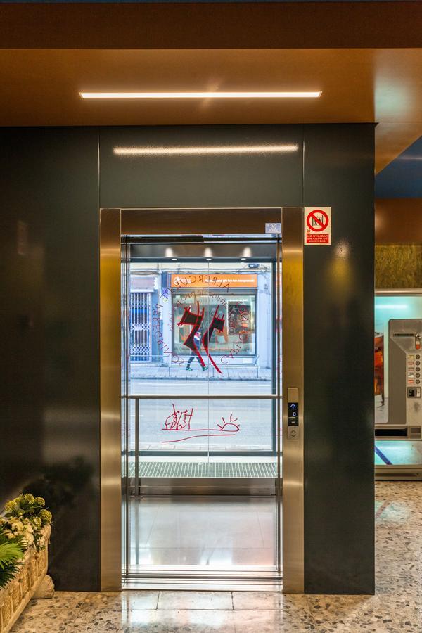 Albergue Peregrinos San Francisco De Asis Леон Экстерьер фото